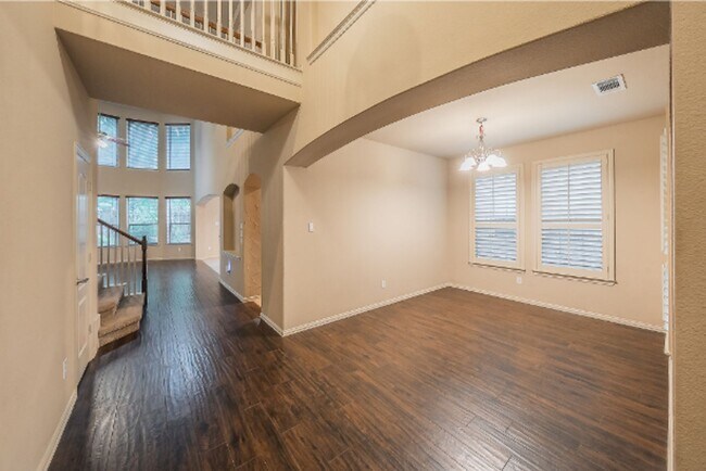 Building Photo - 9732 Ben Hogan Ln