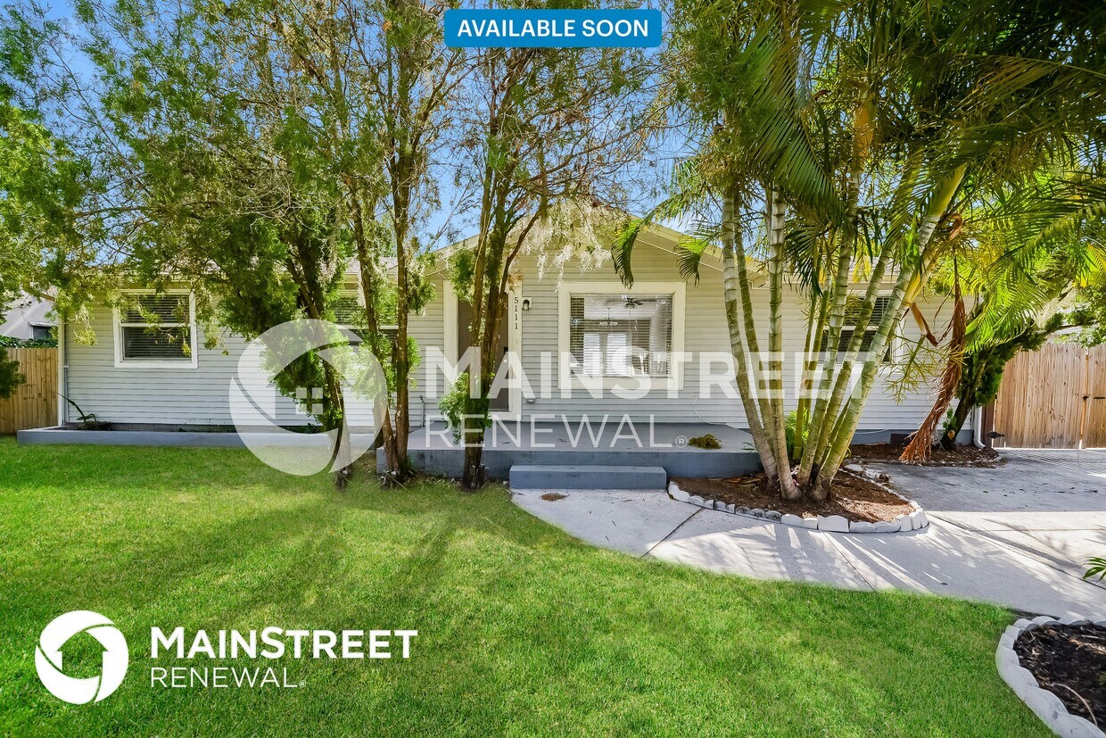 Primary Photo - 5111 22nd St Ct E