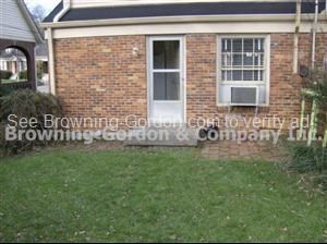 Building Photo - Adorable 1 bedroom duplex available!