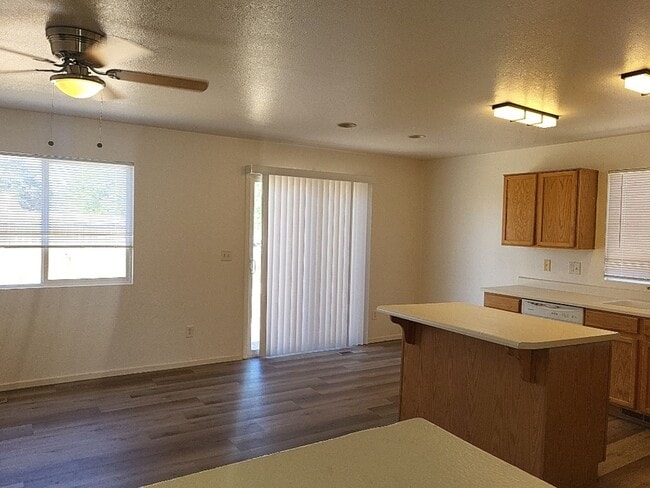 Building Photo - 9940 Brightridge Dr