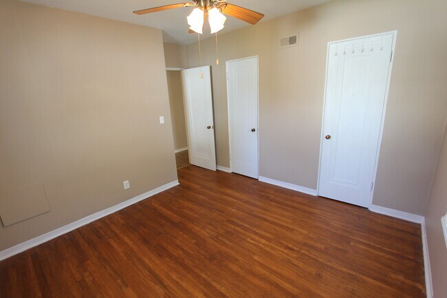 1 Bedroom duplex - 236 W 29th St