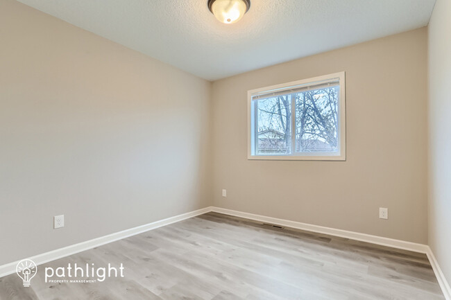 Foto del edificio - 6322 111th Circle, Champlin, MN, 55316