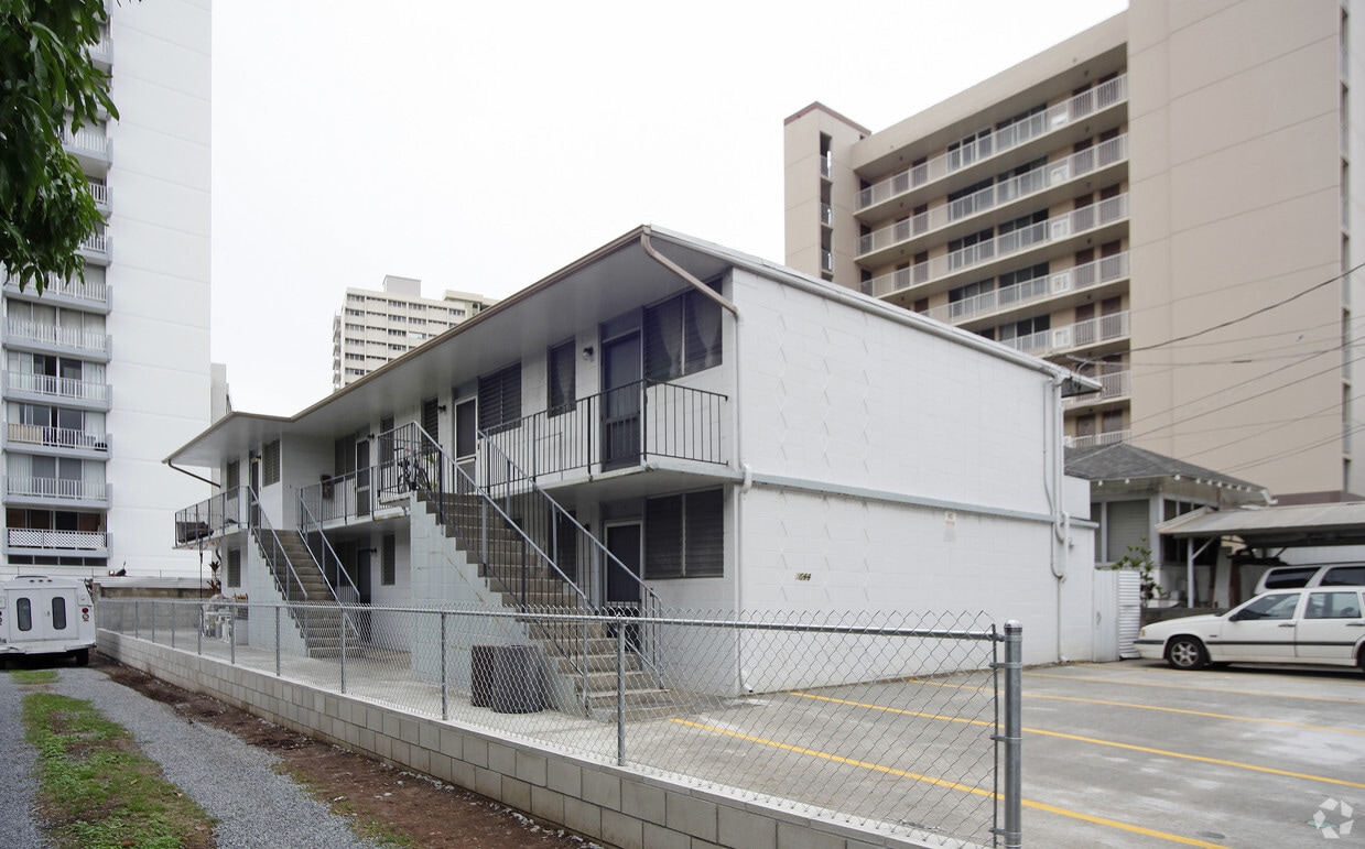 Primary Photo - 1644 Piikoi St