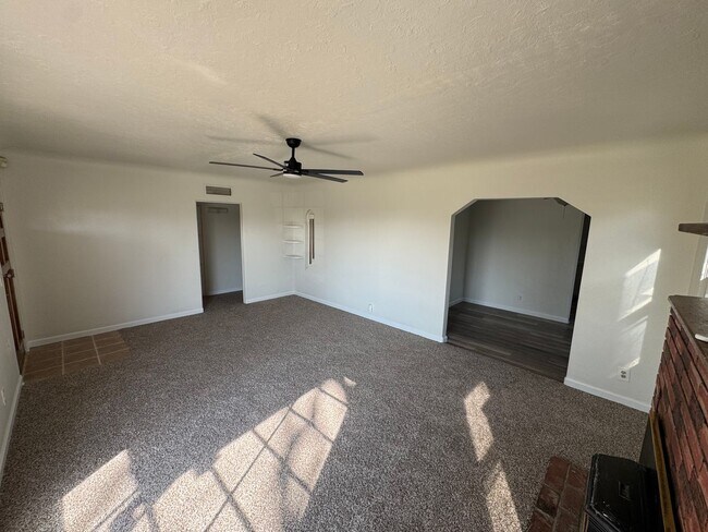 Foto del edificio - Old Town Charm