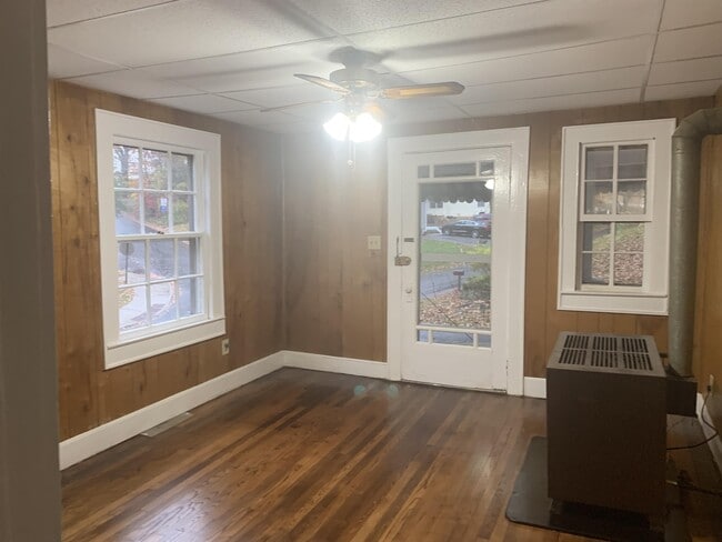 Foto del edificio - 39 Shady Oak Dr