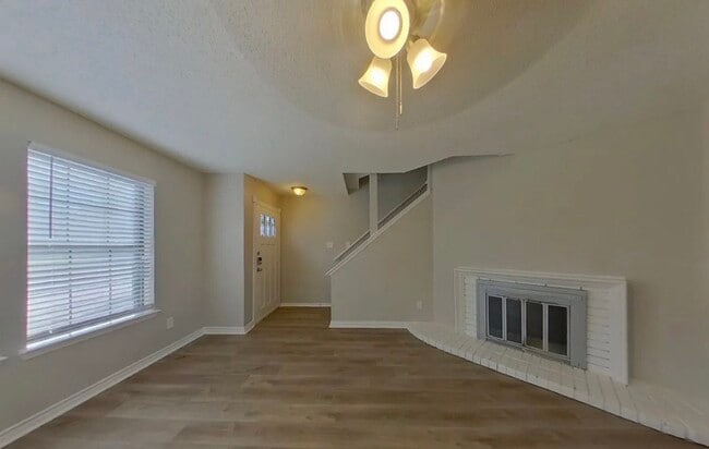 Building Photo - Amazing 3-Bedroom Home in Arlington