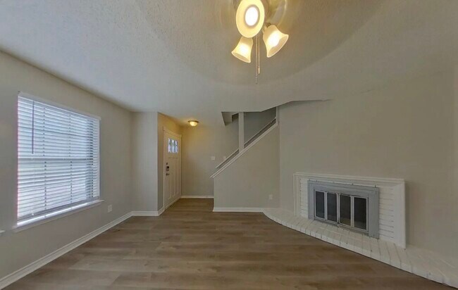 Foto del edificio - Amazing 3-Bedroom Home in Arlington