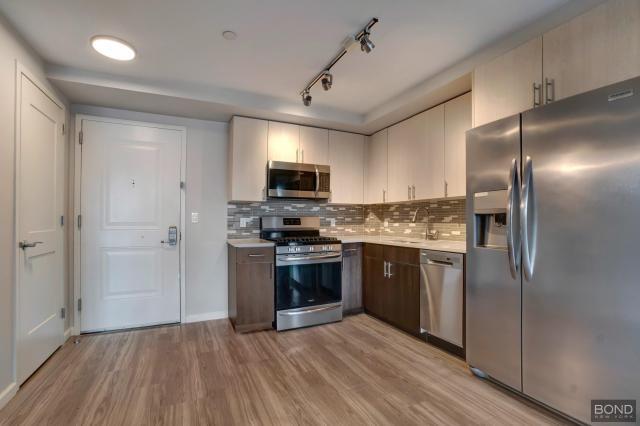 Foto del edificio - 1 bedroom in JAMAICA HILLS NY 11432