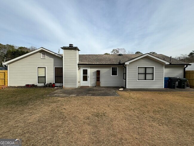 Building Photo - 4765 Trickum Rd