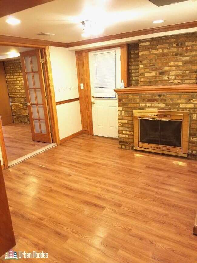 Foto del edificio - 3044 W North Ave