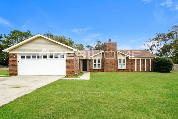 Primary Photo - 109 Shackleford Road