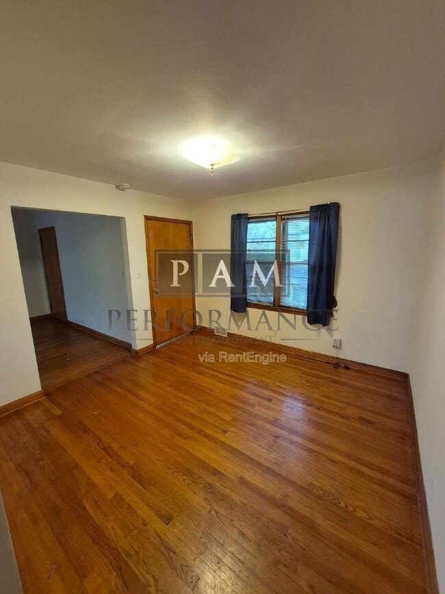 Foto del edificio - 328 N 68th St