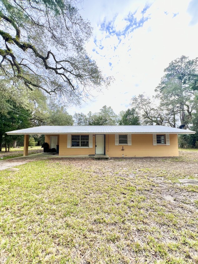 120 NE 470th Ave, Old Town, FL 32680 House Rental in Old Town, FL