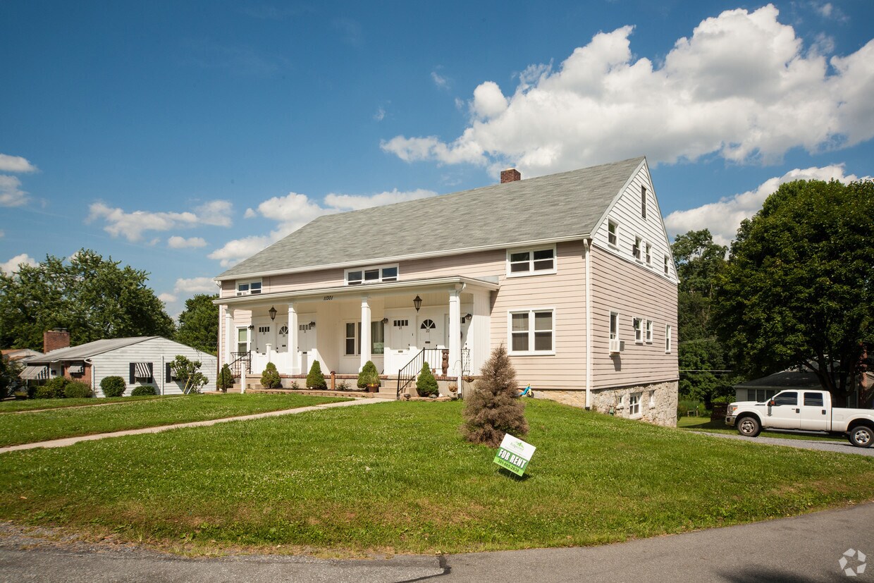 11301 Dogwood Dr, Hagerstown, MD 21740 Apartments in Hagerstown, MD