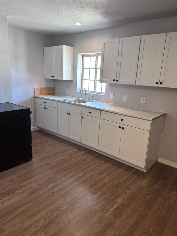 Foto del edificio - 2310 Oregon St