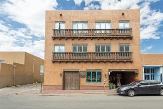 Building Photo - 211 W Water St