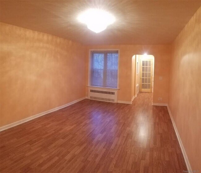 Building Photo - 108-15 63rd Ave