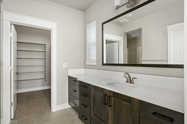 Foto del edificio - 3425 E Macumbo Ln