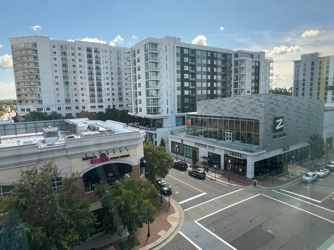 Building Photo - 221 Market St