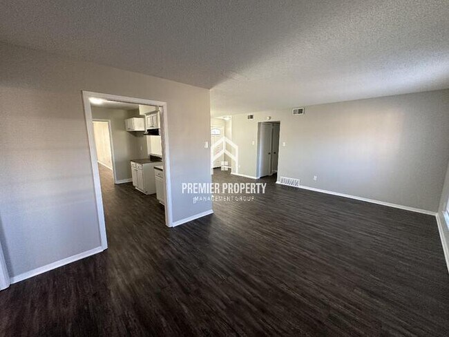 Building Photo - 6014 Whisper Valley - $500 OFF FIRST MONTH...