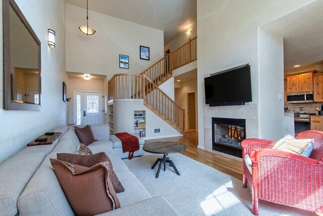 Foto del edificio - 129 Cobble Creek Ln