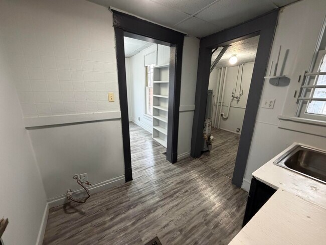 Foto del edificio - 505 Collett-