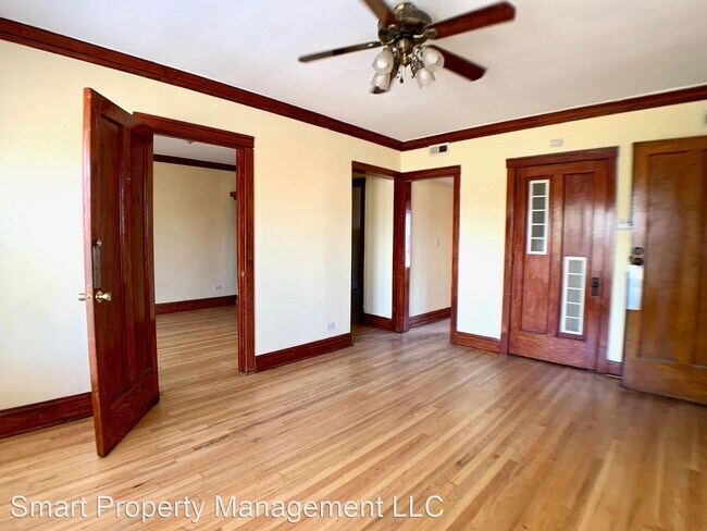 Foto del edificio - 2 br, 1 bath House - 3943 W. Altgeld St. U...