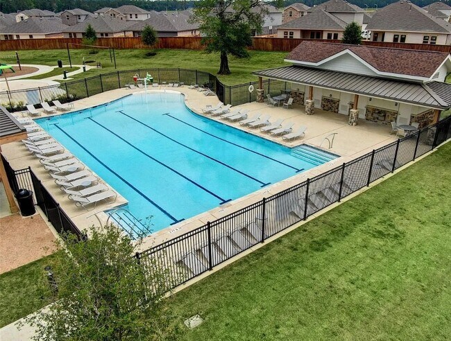 Foto del edificio - 40826 Hawthorne Glades St