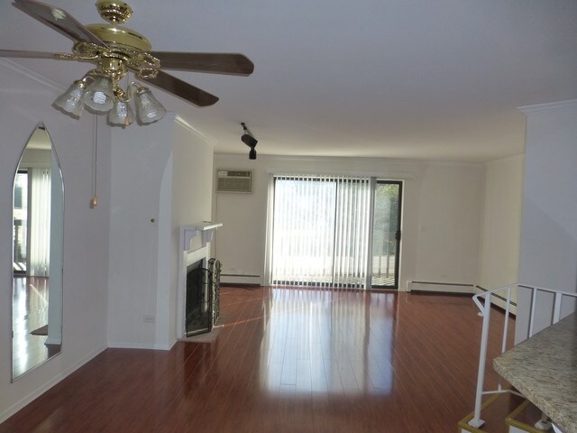Building Photo - 2392 Abbeywood Dr