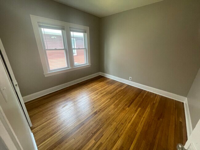 Foto del edificio - 3706 N Penn Ave