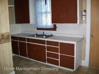 Building Photo - 2 br, 1 bath House - 806 Elm St.