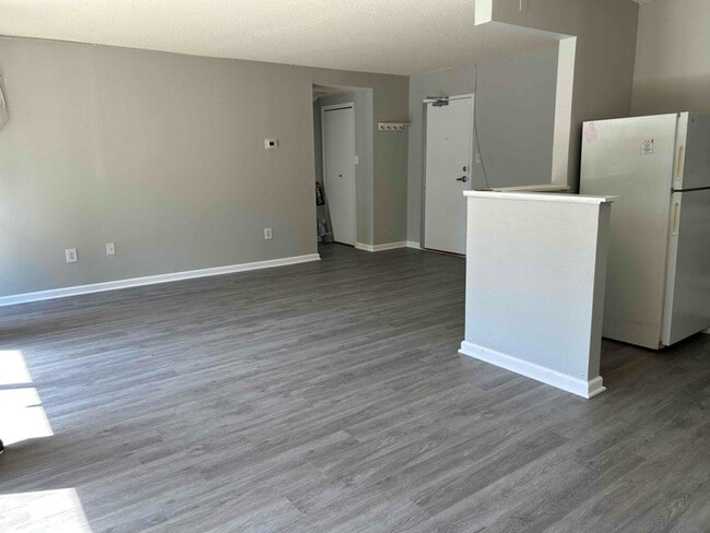 Building Photo - 4 S Van Dorn St