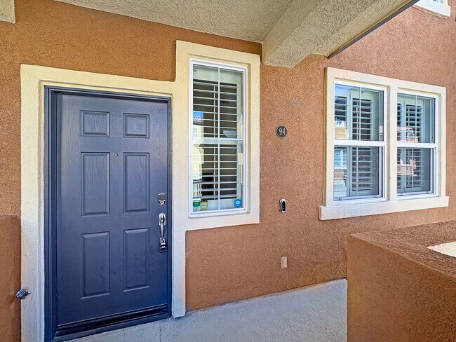Foto del edificio - Beautiful 2B/2.5BA located in Santee!