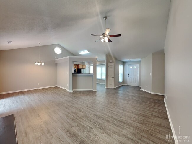 Building Photo - 3617 Rosedown Drive Matthews NC