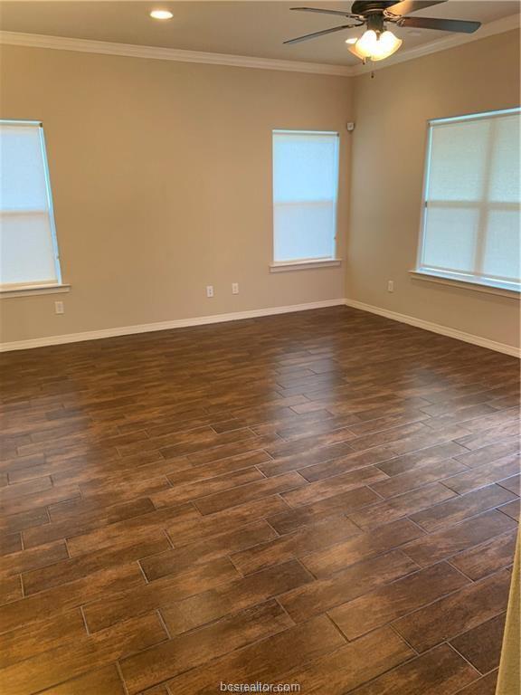 Building Photo - 1800 Bamboo St