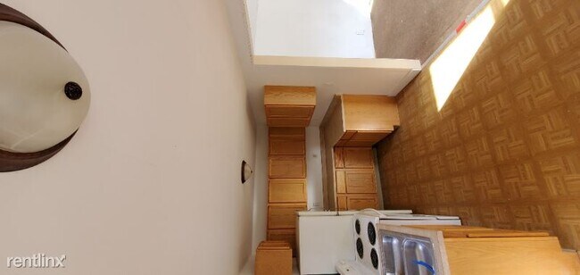 Foto del edificio - 231 1st St S