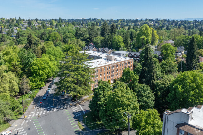 Building Photo - Park Vista