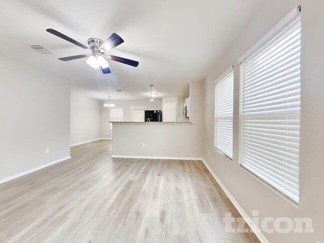 Foto del edificio - 6647 Hartnet Fields