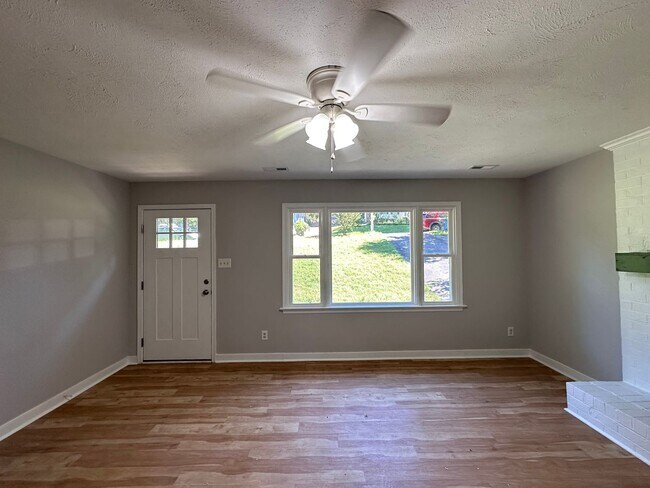 Foto del edificio - Beautiful Mechanicsville Rental Home