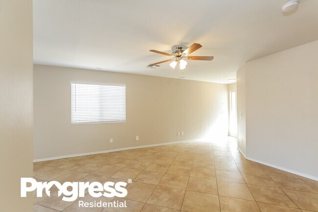 Foto del edificio - 6242 W Pueblo Ave