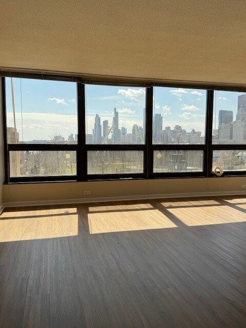 Foto del edificio - 360 E Randolph St