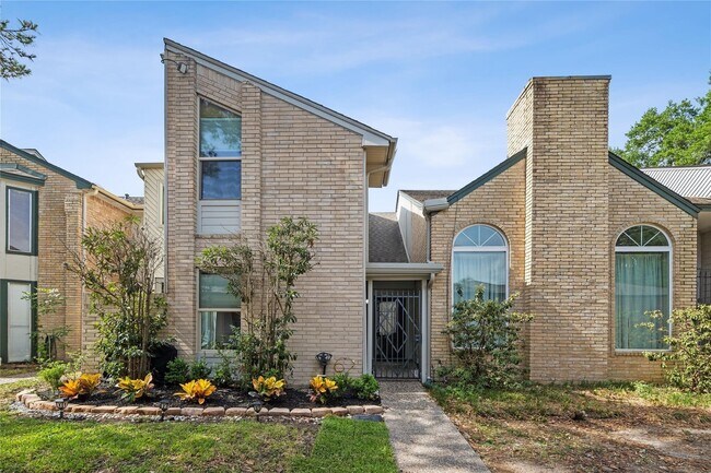 Foto del edificio - 656 N Eldridge Pkwy