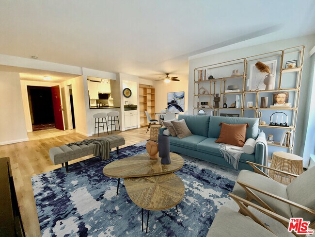 Foto del edificio - 5625 Green Valley Cir