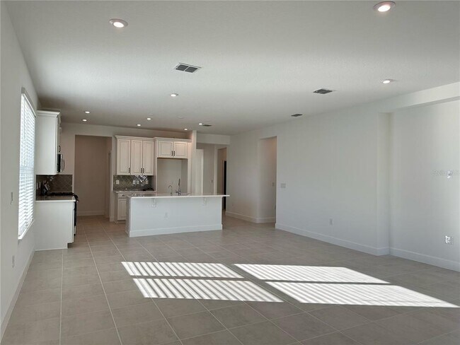 Building Photo - 2194 Ridge Pointe Ln