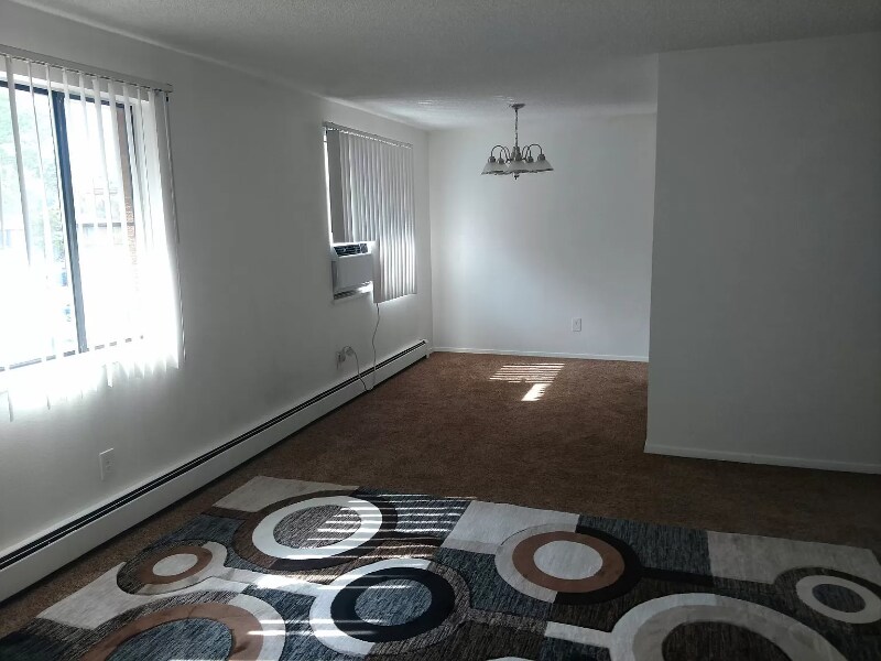 Foto del edificio - 3644 Butternut Dr
