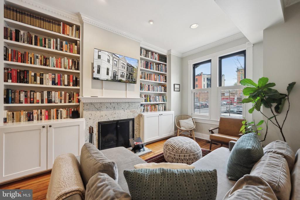 Primary Photo - 1619 Marion St NW