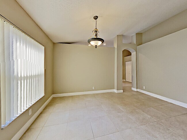 Foto del edificio - 14221 NW 22nd St