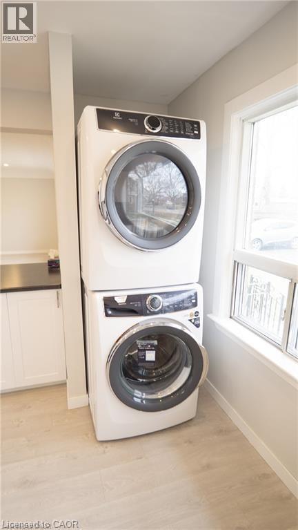 Building Photo - 4 Dunblane Ave