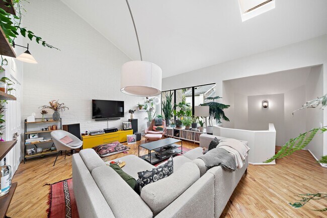 Foto del edificio - 3018 Baldwin St