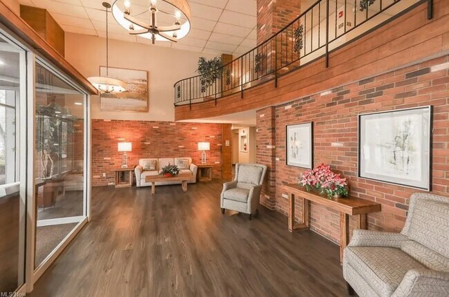 Lobby - 3675 Clague Rd